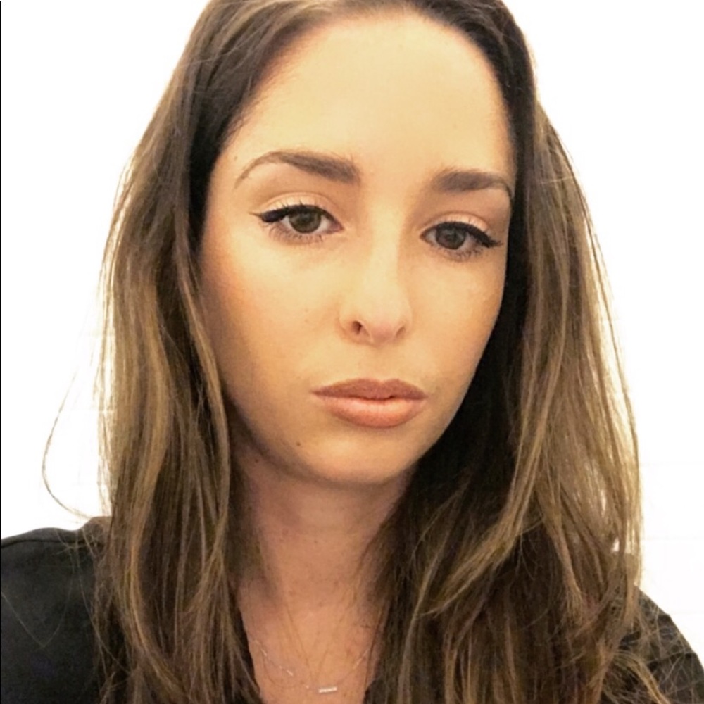 Meet your Posher, Maddie